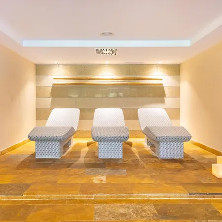 Grupotel Parc Natural & Hotel