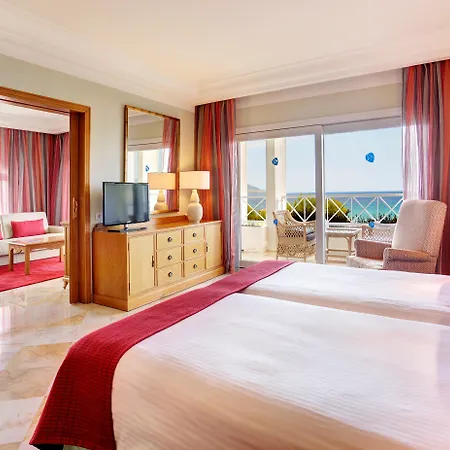 Szálloda Grupotel Parc Natural & 5*
